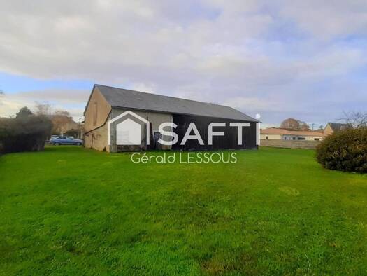 Parking à vendre 115 300 € Bignoux 86800