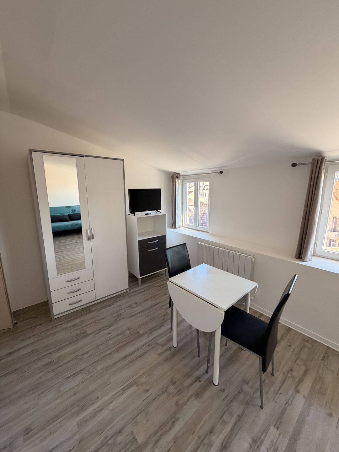 Appartement 1 pièce 25 m² · à Montluçon · 25 m² · 350 €/mois
