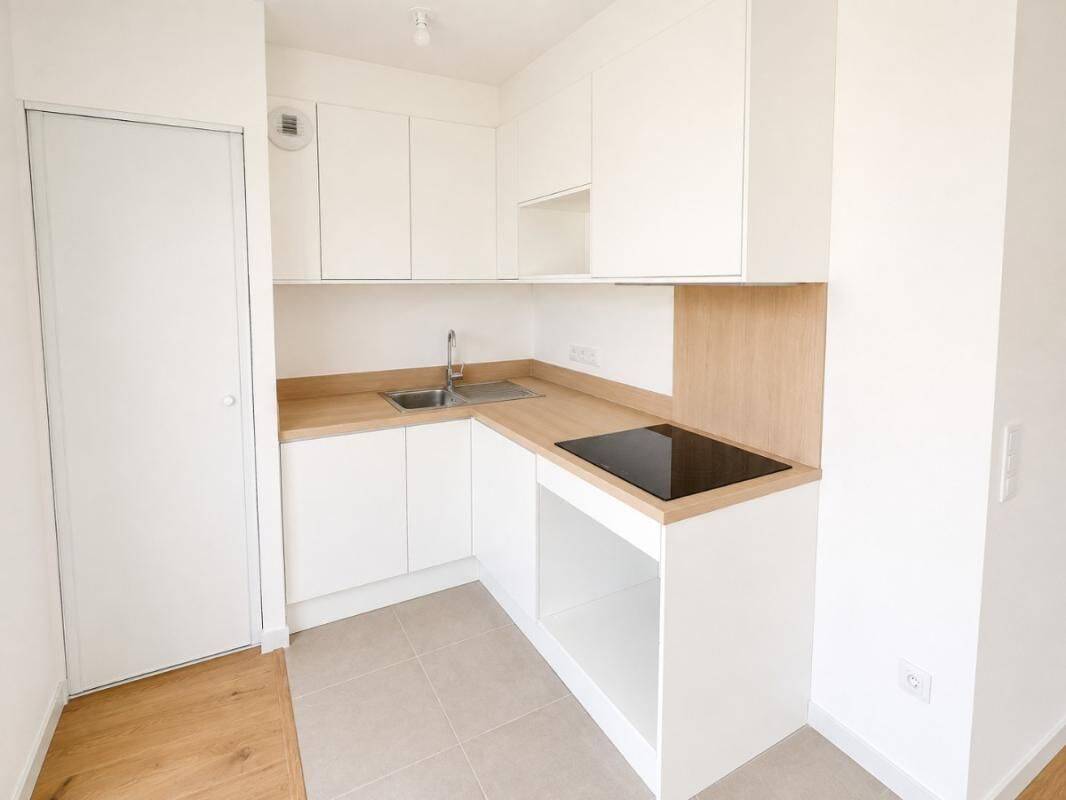 Appartement 1 pièce 28 m² · à Mainvilliers · 28 m² · 420 €/mois