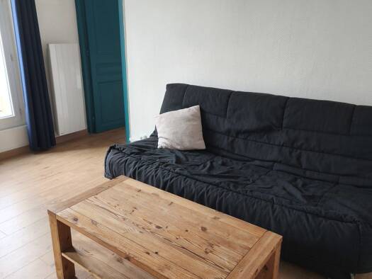 Appartement à vendre 148 000 € 2 pièces 1 chambre 32 m² Étage 2/4 Centre L'Île-Saint-Denis 93450