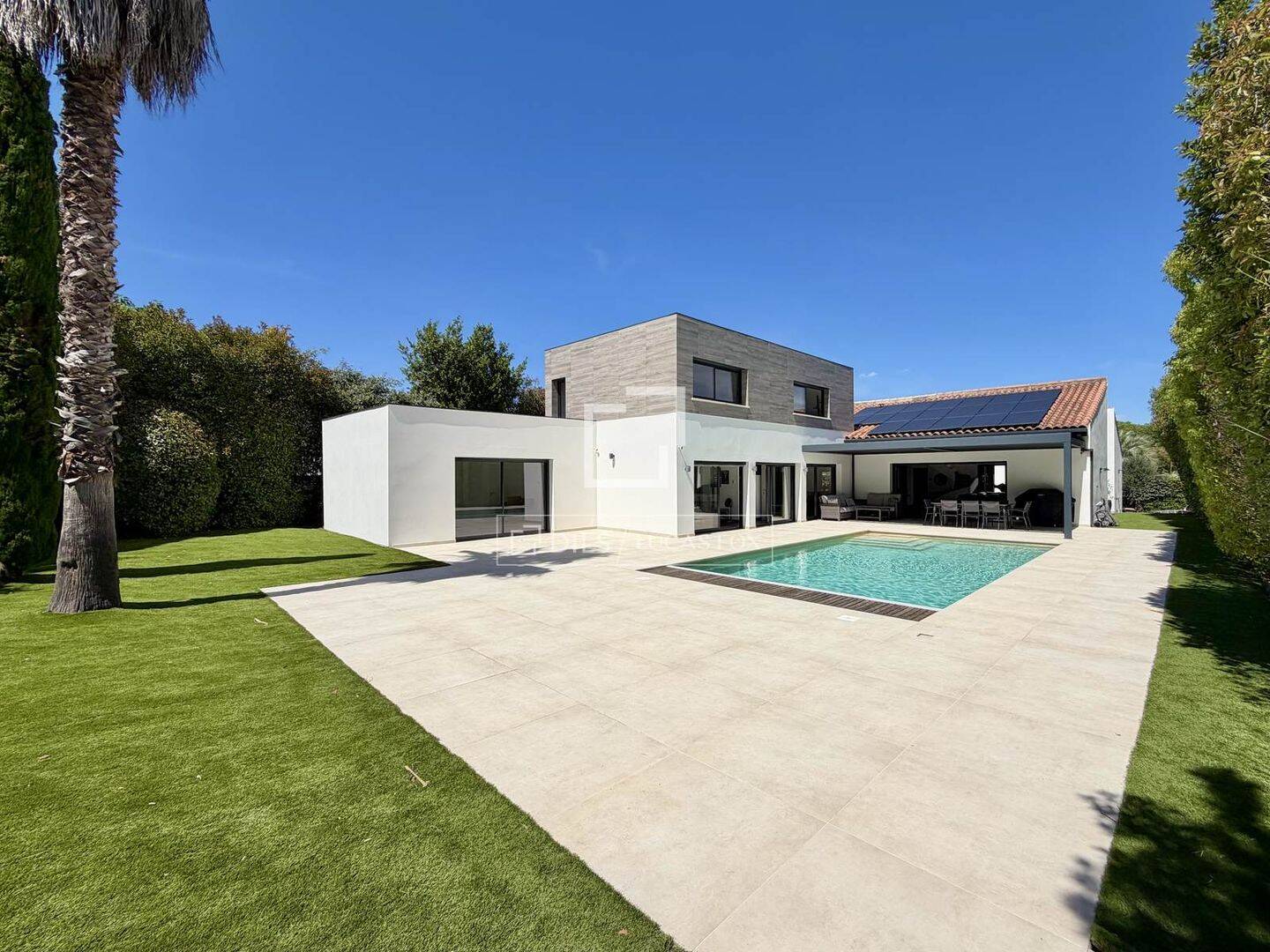 Maison 10 pièces 360 m² · à Montferrier-sur-lez · 360 m² · 1 998 000 €