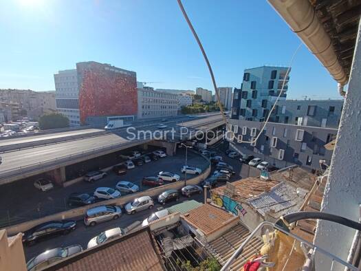 Appartement à vendre 63 000 € 2 pièces 1 chambre 35 m² Étage 5/5 Saint Lazare Marseille 3ème arrondissement 13003