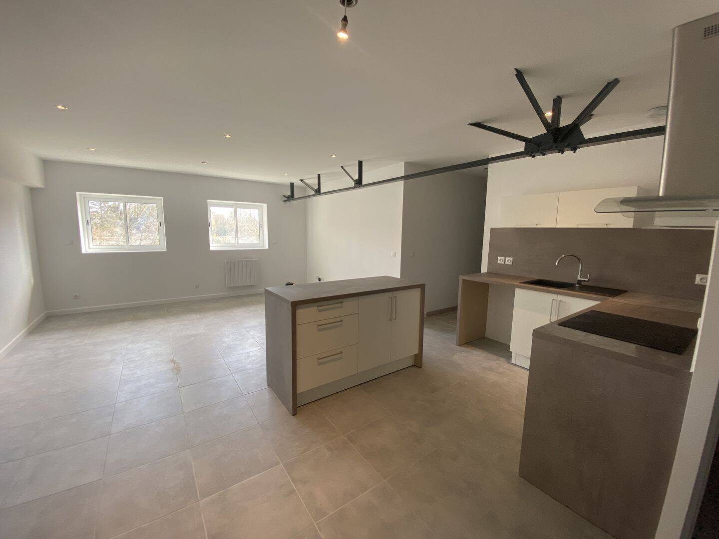 Appartement 4 pièces 90 m² · à Montrond-les-Bains · 90,3 m² · 800 €/mois