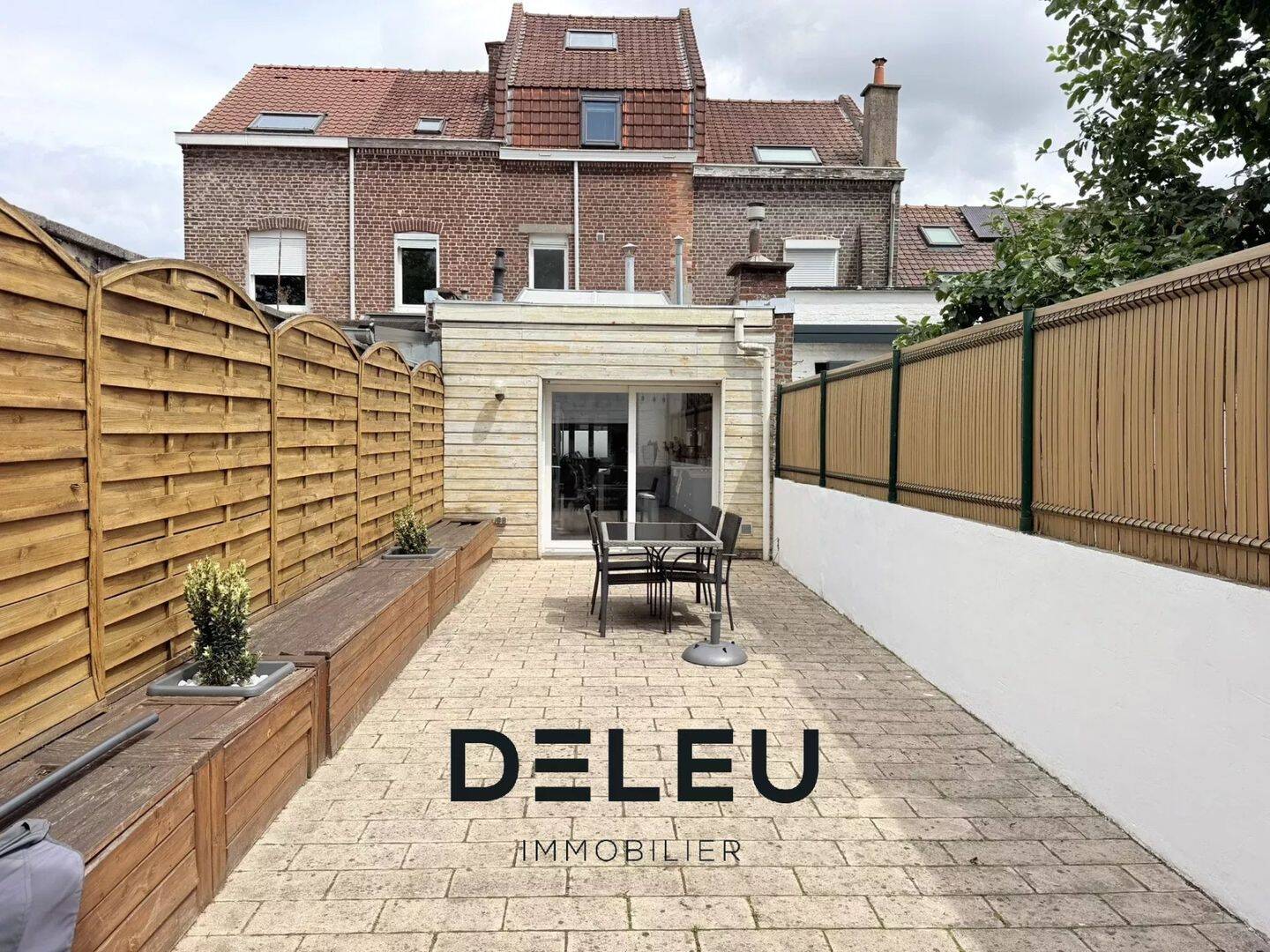 Maison 5 pièces 110 m² · à Wambrechies · 110 m² · 329 000 €