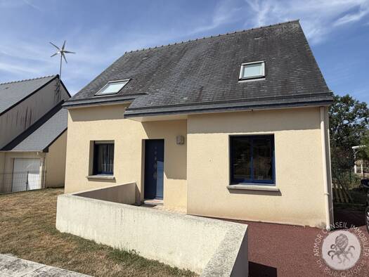 Maison à vendre 273 000 € 5 pièces 4 chambres 98 m² 637 m² de terrain Saint-Lormel 22130
