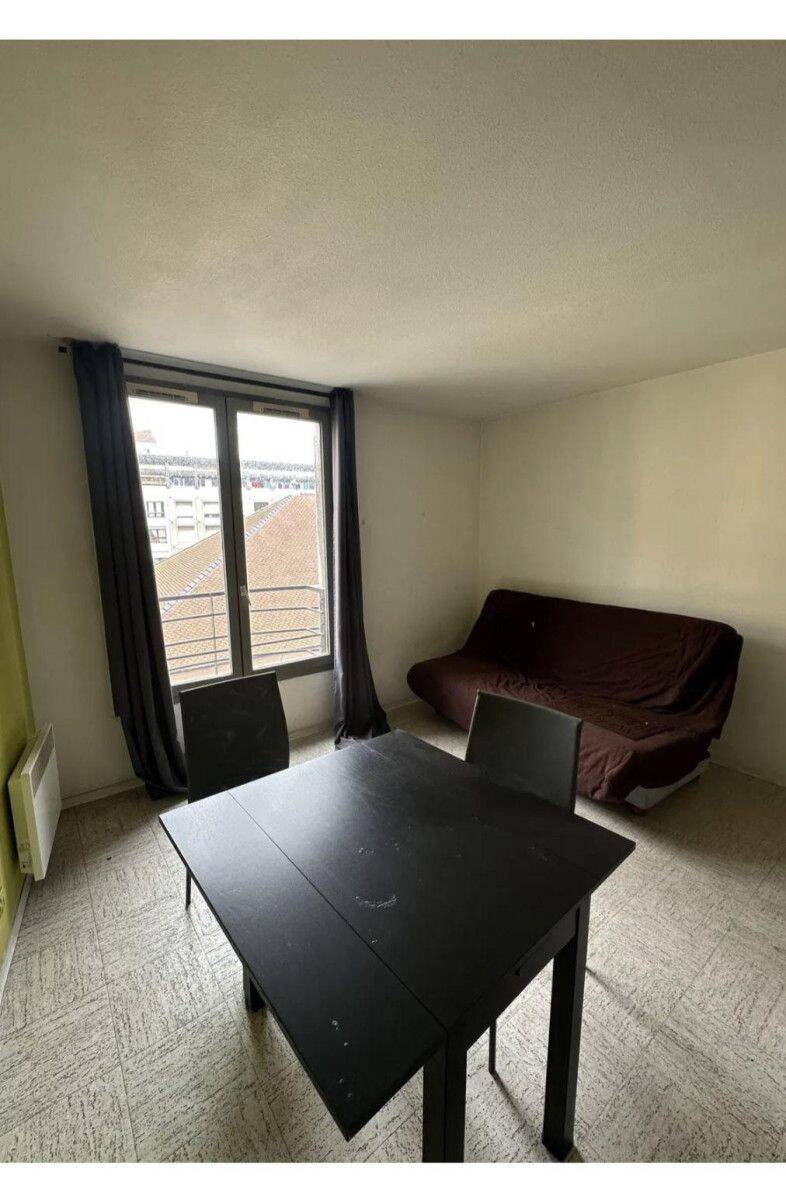 Appartement 1 pièce 27 m² · à Marseille 1er Arrondissement · 27 m² · 630 €