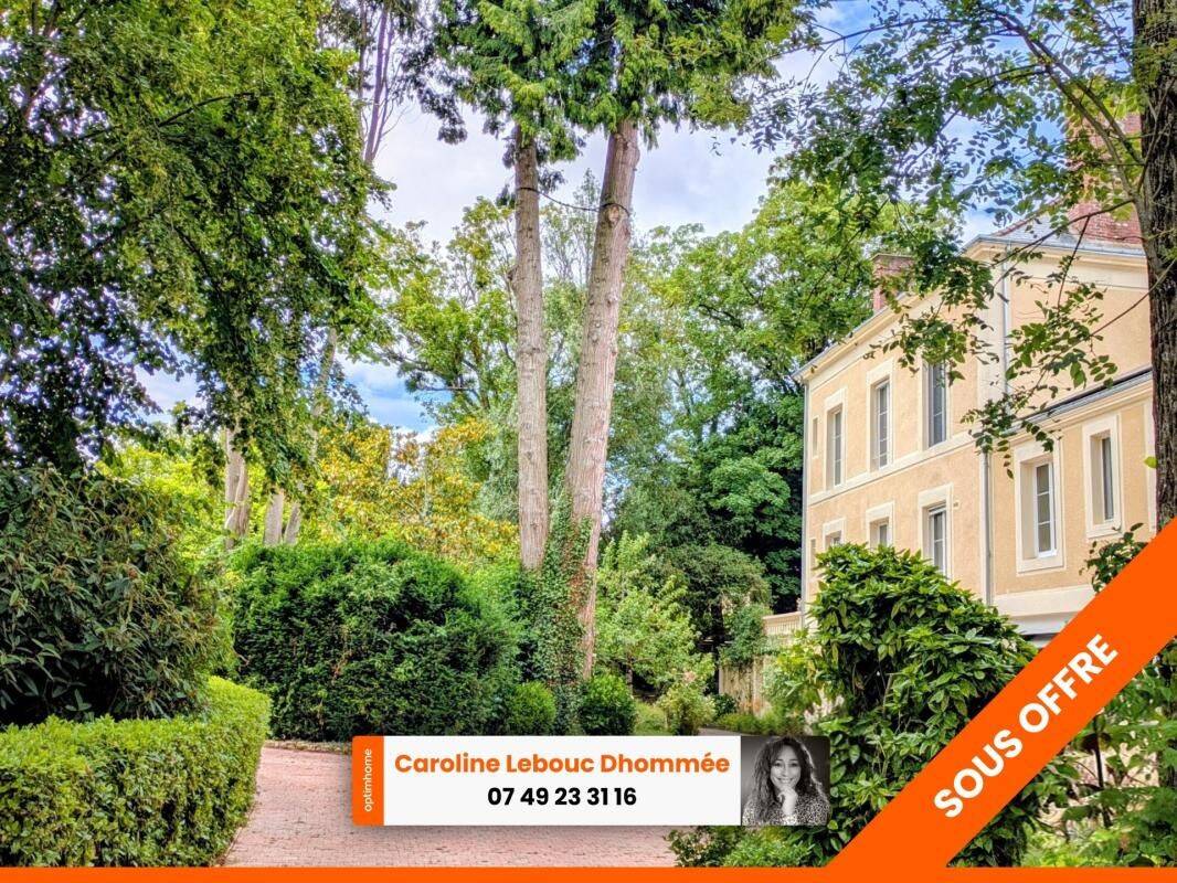 Maison 8 pièces 280 m² · à Mamers · 280 m² · 395 000 €