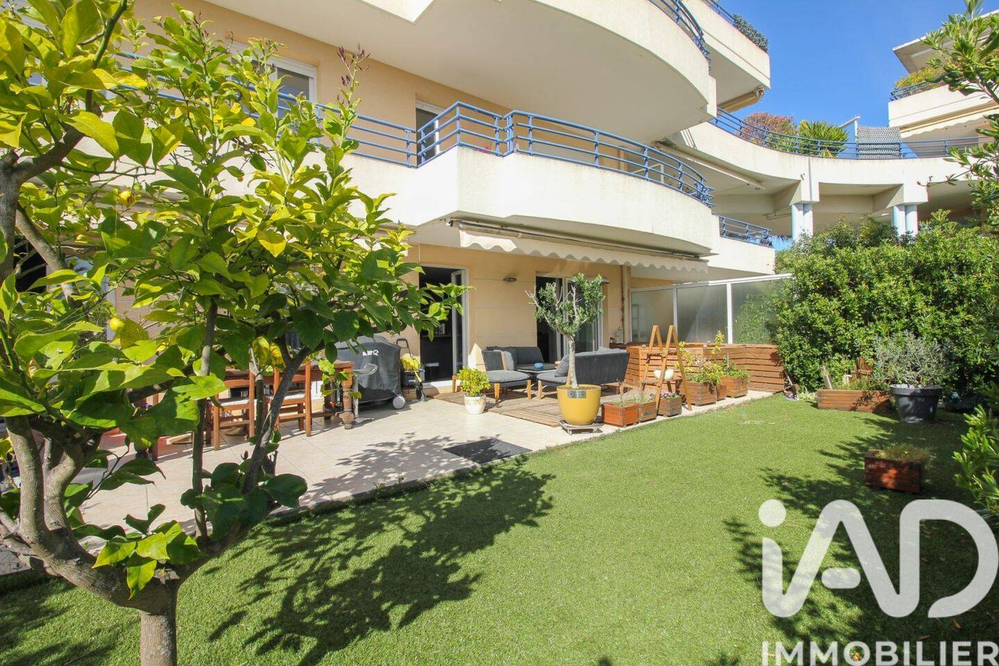 Appartement 2 pièces 69 m² · à Antibes · 69 m² · 395 000 €
