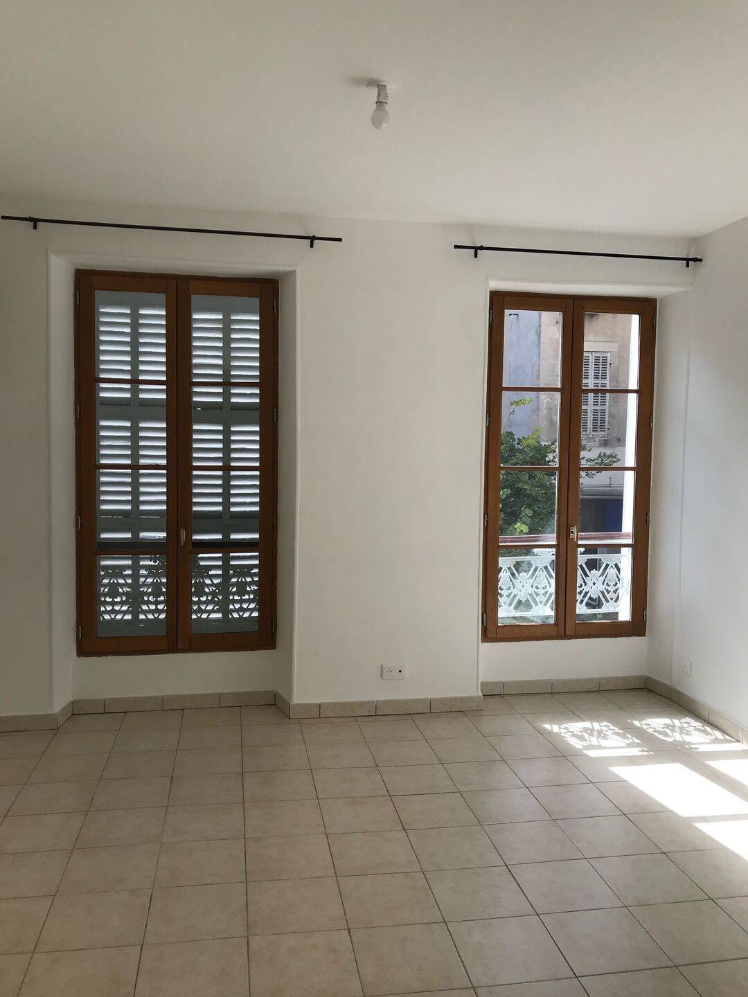 Appartement 3 pièces 49 m² · à Marseille 6ème Arrondissement · 49 m² · 800 €