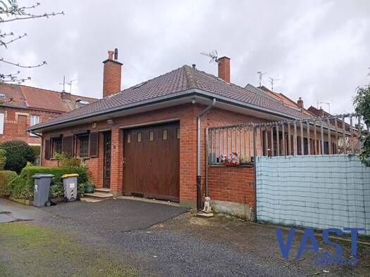 Maison de plain-pied à vendre 236 250 € 5 pièces 4 chambres 110 m² Bourgogne Tourcoing 59200