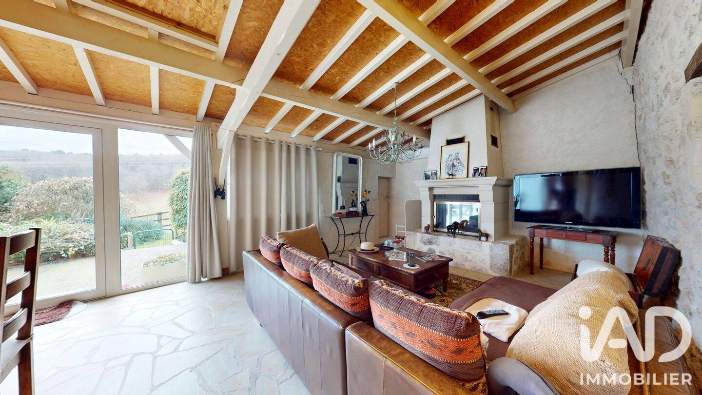 Maison 6 pièces 220 m² · à Sainte-Colombe-de-Villeneuve · 220 m² · 548 000 €