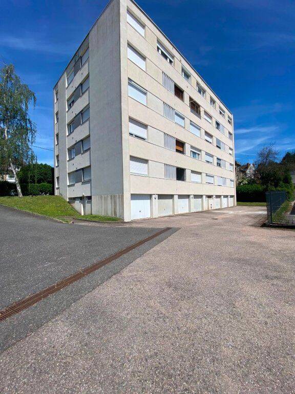 Appartement 2 pièces 51 m² · à Le Creusot · 51 m² · 55 000 €