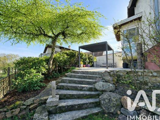 Maison à vendre 289 000 € 7 pièces 5 chambres 180 m² 707 m² de terrain Village-La Cité-Vergers Behren-lès-Forbach 57460