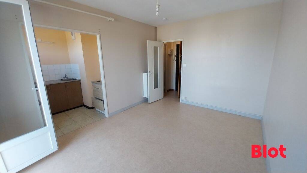 Appartement 1 pièce 24 m² · à Rennes · 23,5 m² · 415 €