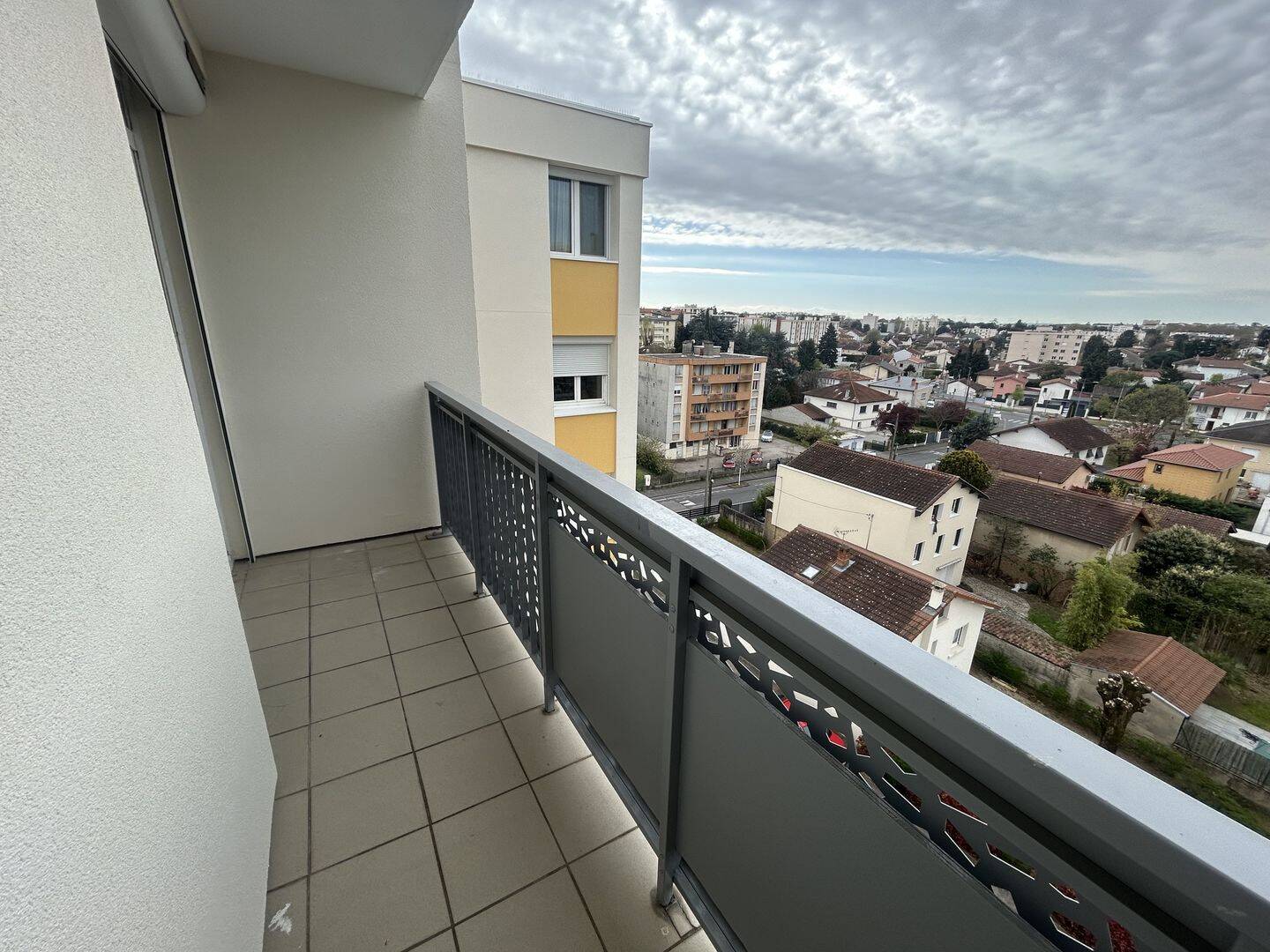 Appartement 3 pièces 65 m² · à Bron · 64,5 m² · 167 900 €