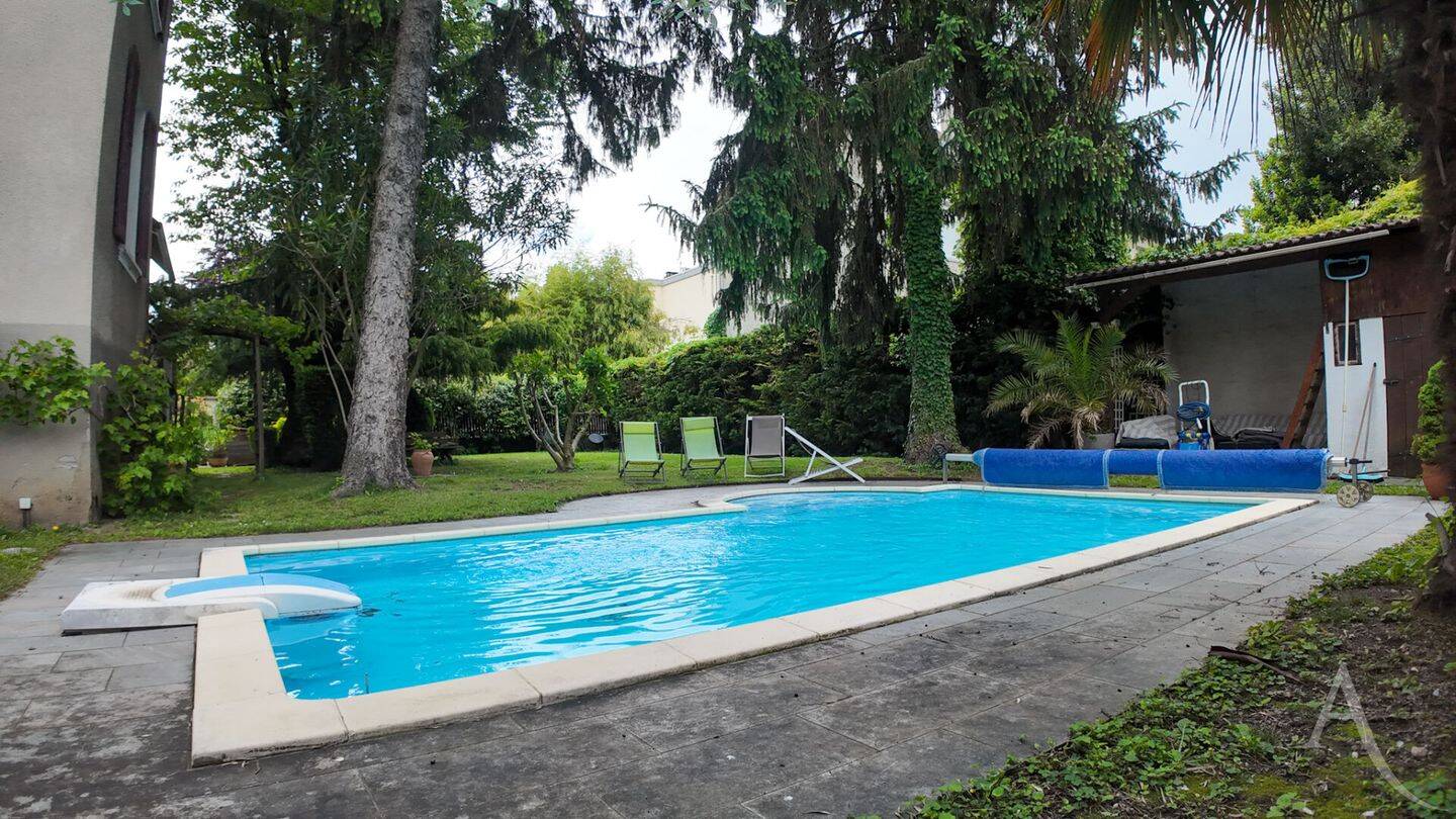 Maison 6 pièces 168 m² · à Saint-Martin-d'Hères · 168,2 m² · 569 000 €
