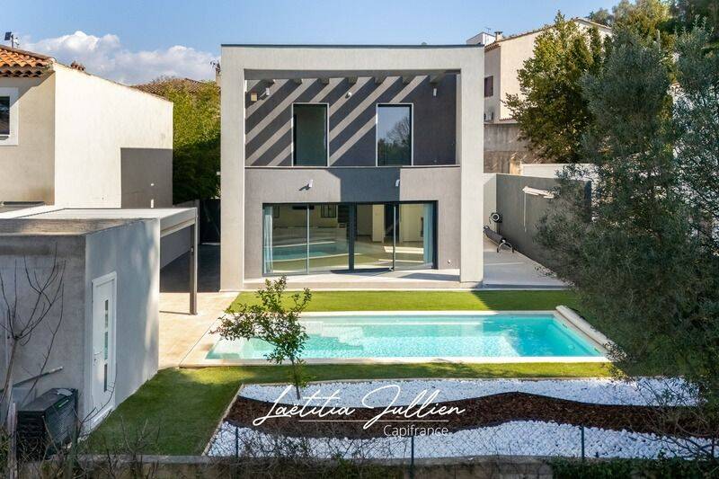 Maison 4 pièces 114 m² · à Marseille 11ème Arrondissement · 114 m² · 645 000 €