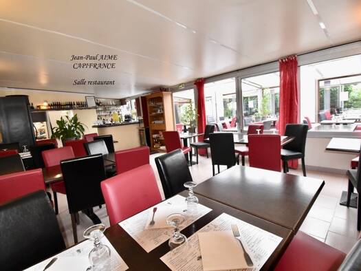 Restaurant à vendre Fonds de commerce 220 000 € 170 m² d'espace de restauration Sud Pont-Saint-Esprit 30130