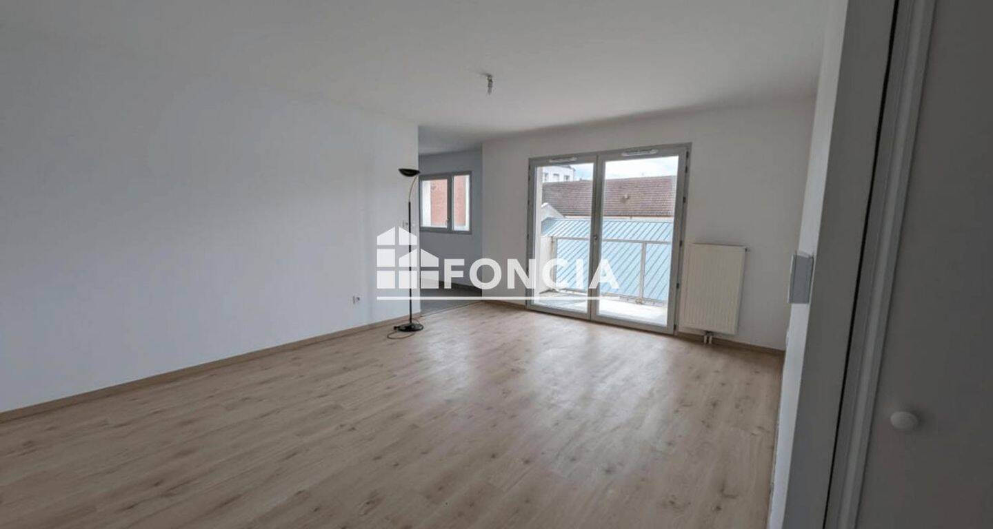 Appartement 3 pièces 60 m² · à Lille · 60 m² · 873 €/mois