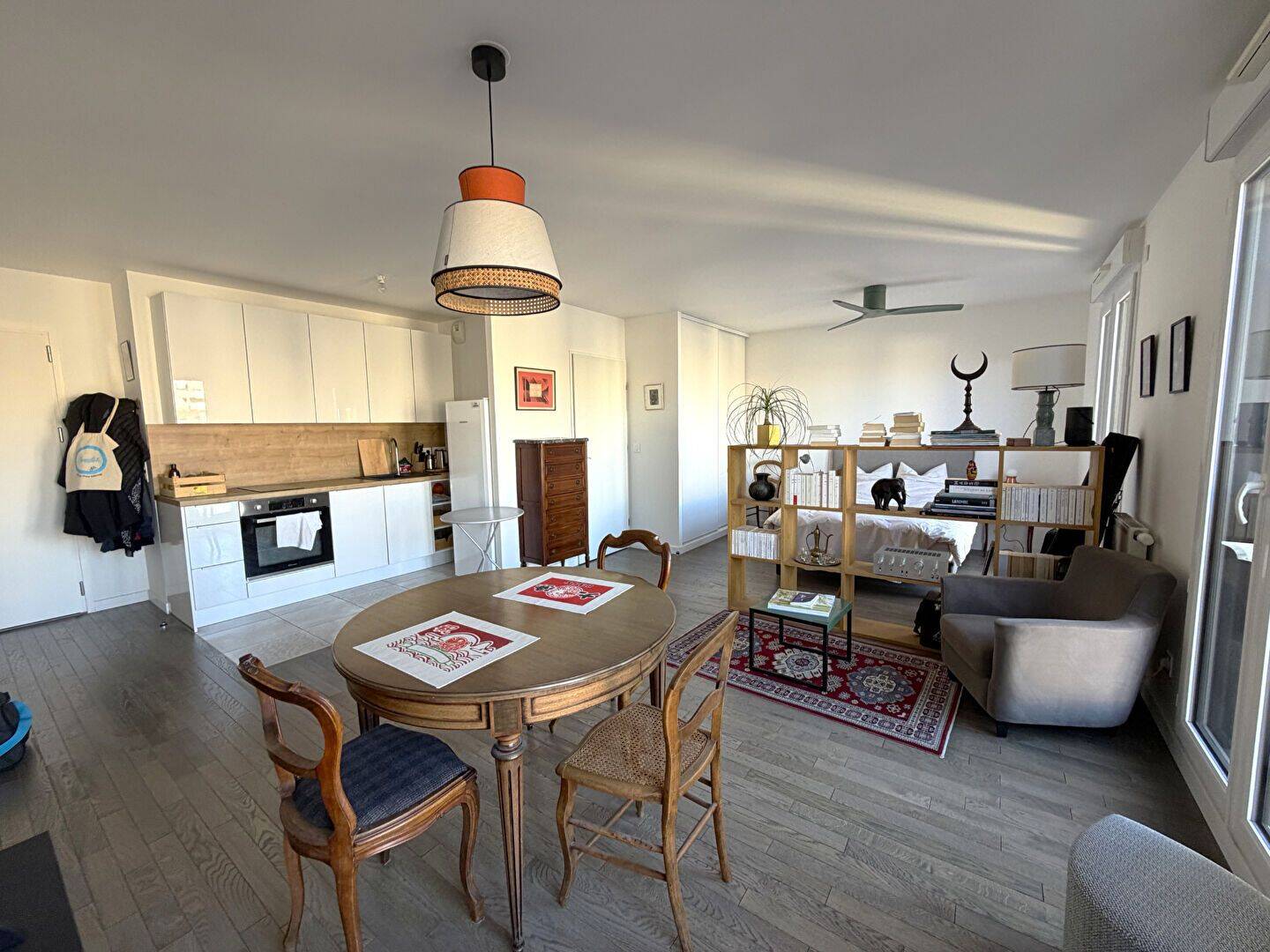 Appartement 1 pièce 40 m² · à Paris 19ème Arrondissement · 40,1 m² · 1 472 €/mois