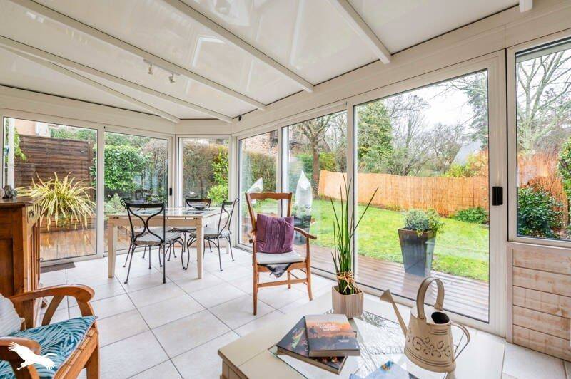 Maison 6 pièces 130 m² · à Saint-Étienne-de-Montluc · 130 m² · 293 216 €