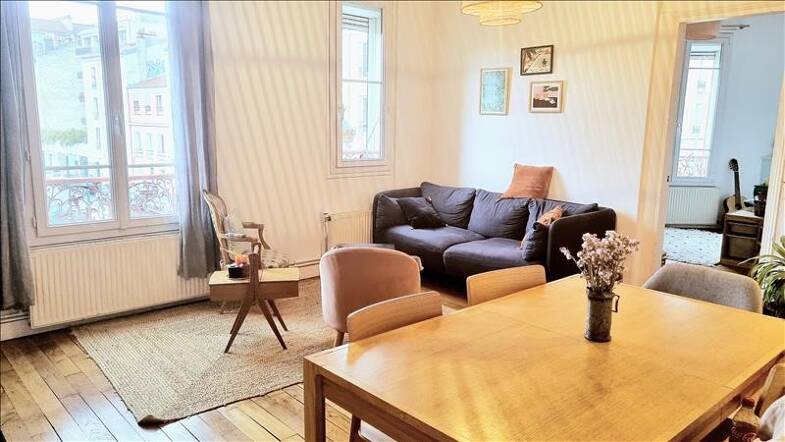 Appartement à louer 2 000 € 4 pièces 3 chambres 78 m² 2ème étage Piscine Montrouge 92120