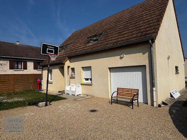Maison 6 pièces 112 m² · à Châtenoy-le-Royal · 112 m² · 225 000 €