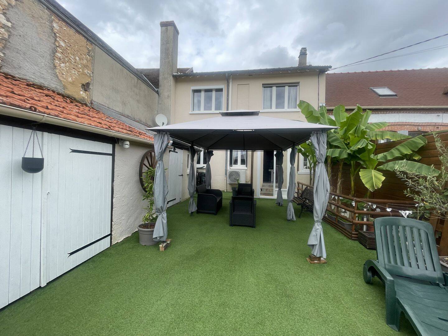 Maison 4 pièces 93 m² · à Sens · 93,2 m² · 110 000 €
