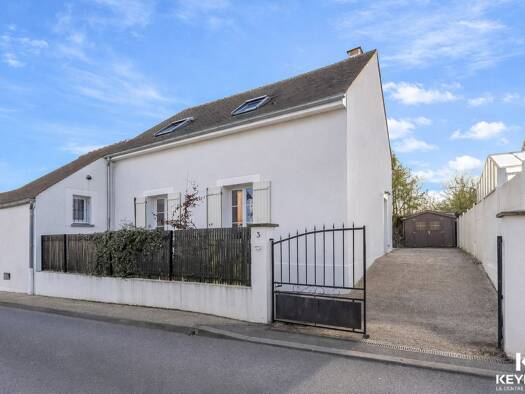 Maison à vendre 339 000 € 5 pièces 3 chambres 99 m² 265 m² de terrain Champagne-sur-Oise 95660