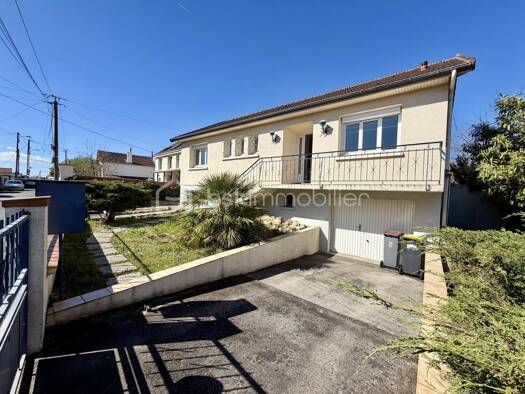 Maison à vendre 239 900 € 4 pièces 2 chambres 84 m² 469 m² de terrain Ermitage-Nacelle Papeterie Corbeil-Essonnes 91100