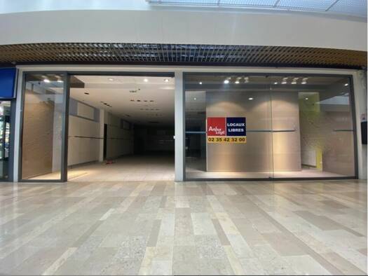 Local commercial à louer 3 837 € 293 m² de surface de vente Le Havre 76620