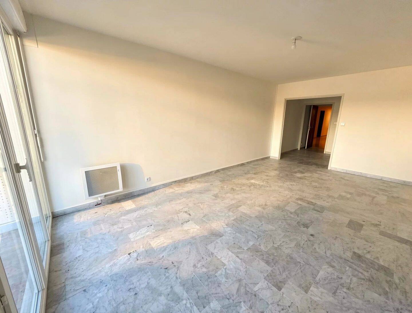 Appartement 3 pièces 74 m² · à Marseille 12ème Arrondissement · 73,6 m² · 1 030 €