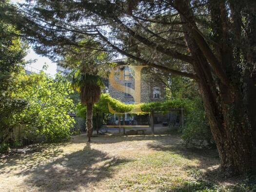 Maison à vendre 849 900 € 10 pièces 7 chambres 236 m² 955 m² de terrain Centre Ville Juvisy-sur-Orge 91260