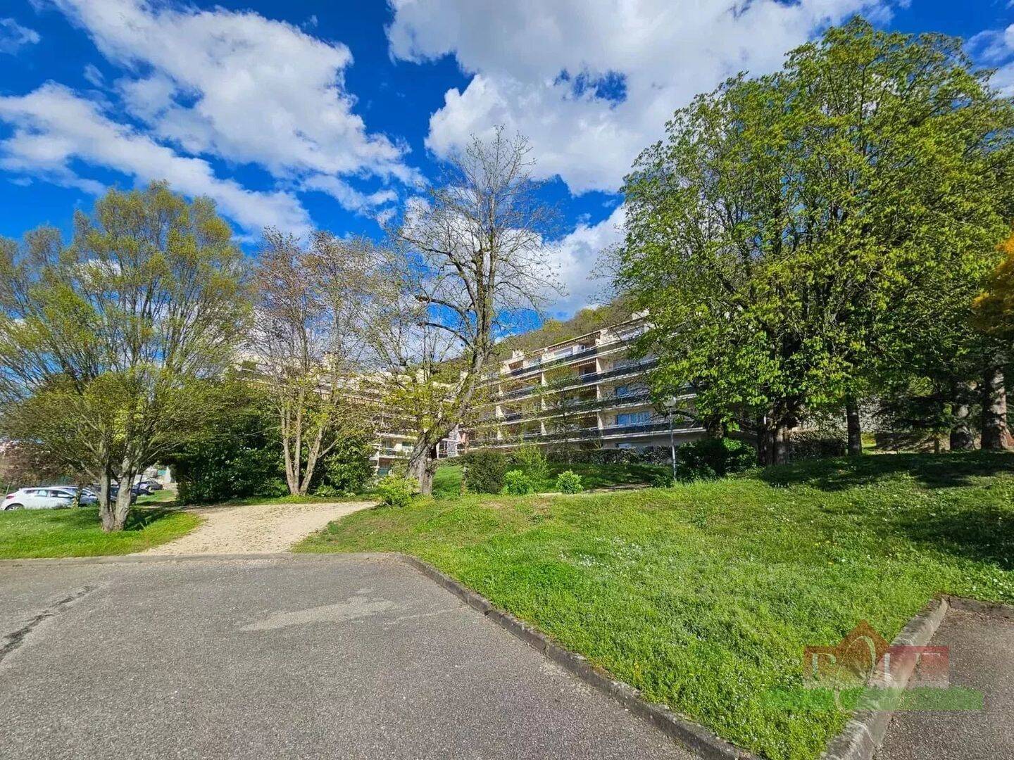 Appartement 6 pièces 132 m² · à Vienne · 132 m² · 245 000 €