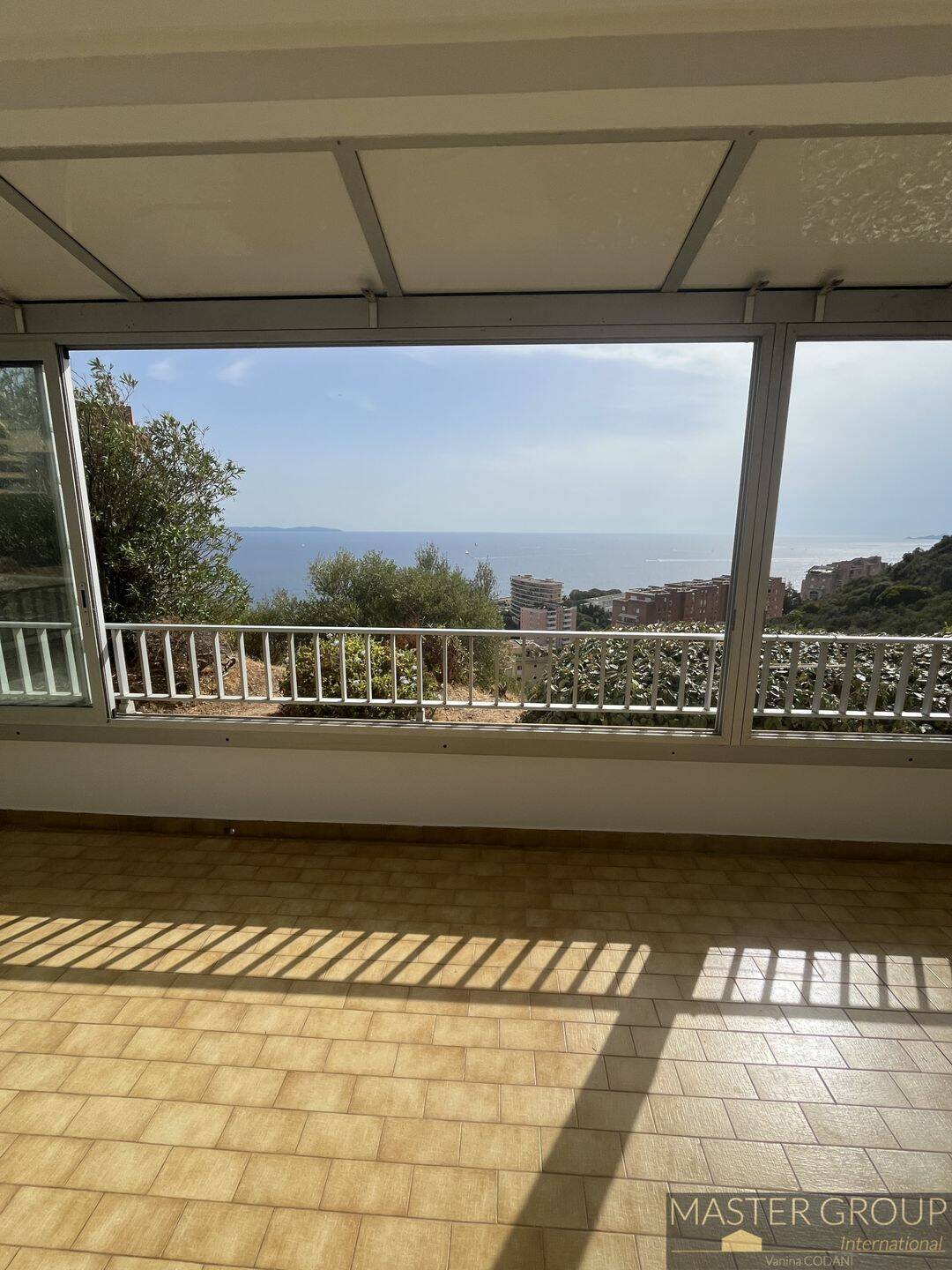 Appartement 3 pièces 75 m² · à Ajaccio · 75 m² · 1 190 €/mois