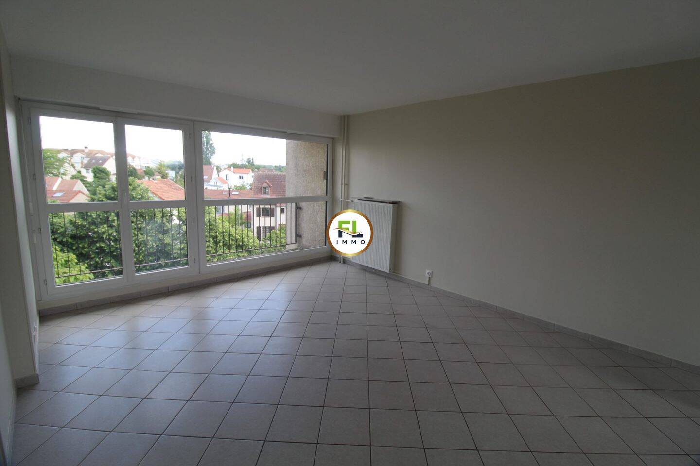 Appartement 3 pièces 81 m² · à Achères · 81 m² · 1 350 €