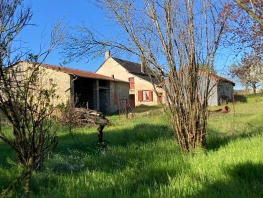 Maison à vendre 117 900 € 6 pièces 4 chambres 150 m² 2 038 m² de terrain Taizé-Aizie 16700