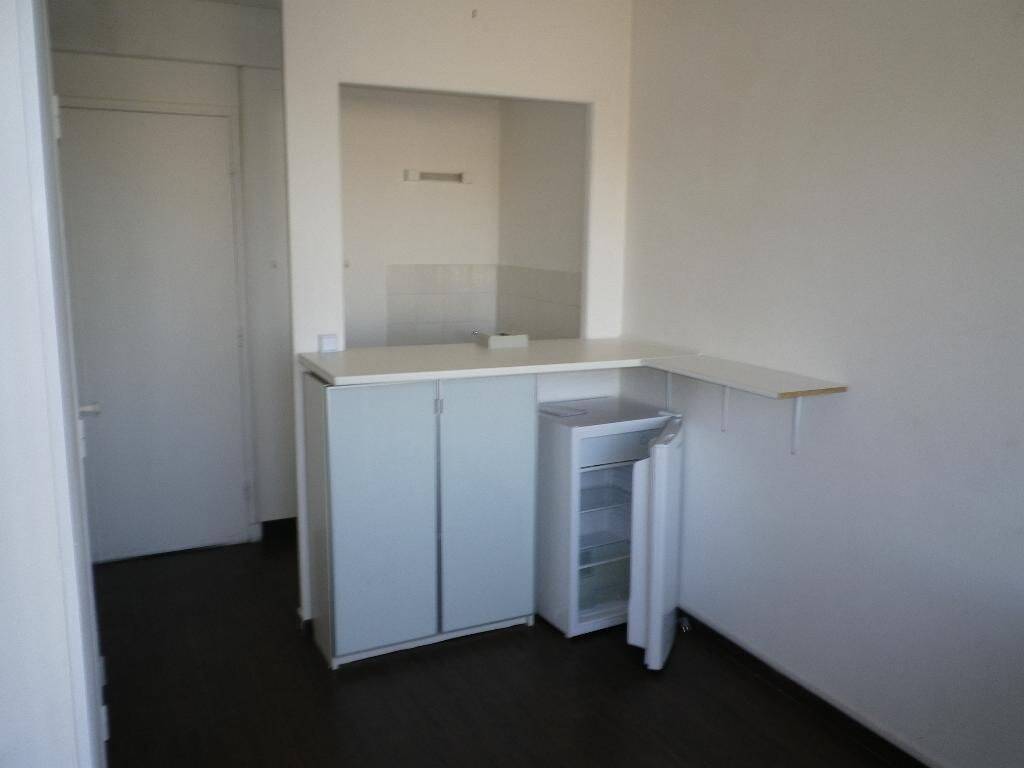 Appartement 1 pièce 21 m² · à Aix-en-Provence · 21,3 m² · 610 €