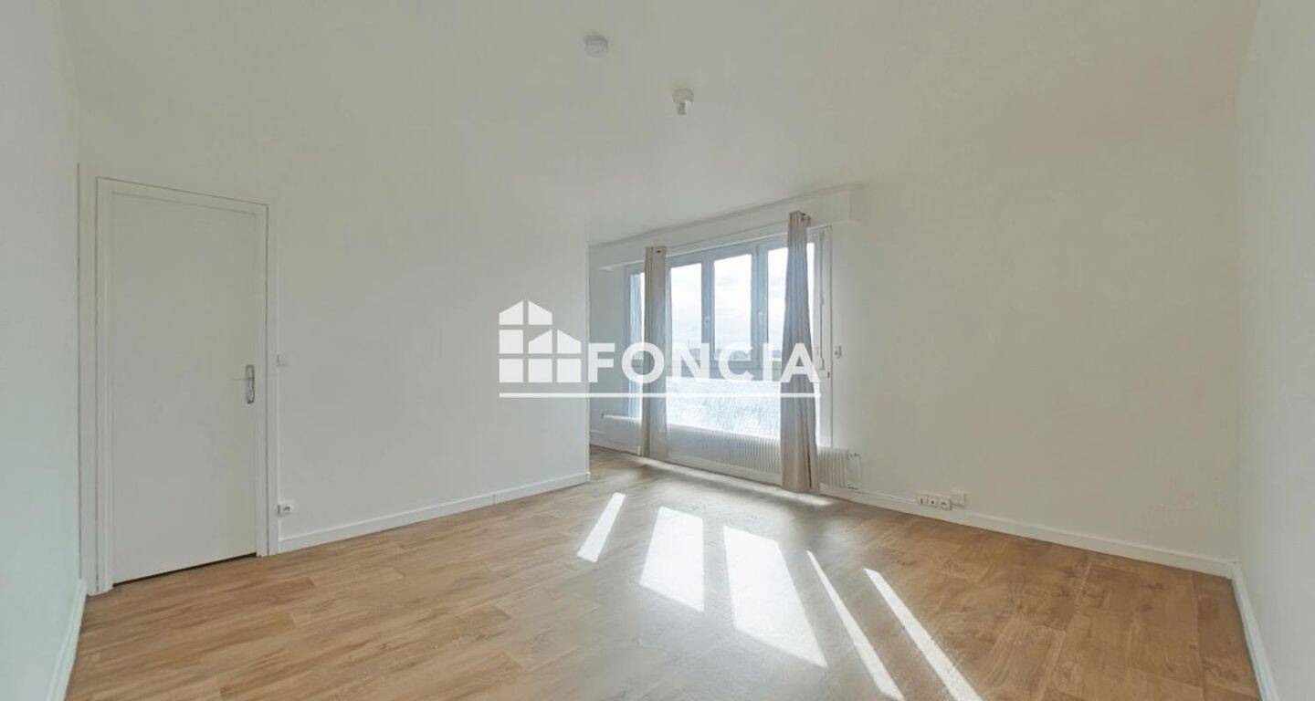 Appartement 1 pièce 27 m² · à Rosny-sous-Bois · 27,5 m² · 722 €/mois