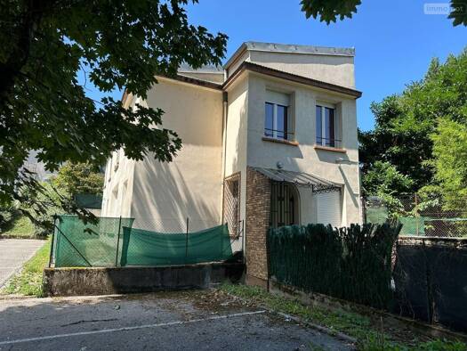 Maison à vendre 320 000 € 7 pièces 4 chambres 234 m² 362 m² de terrain Dole 39100