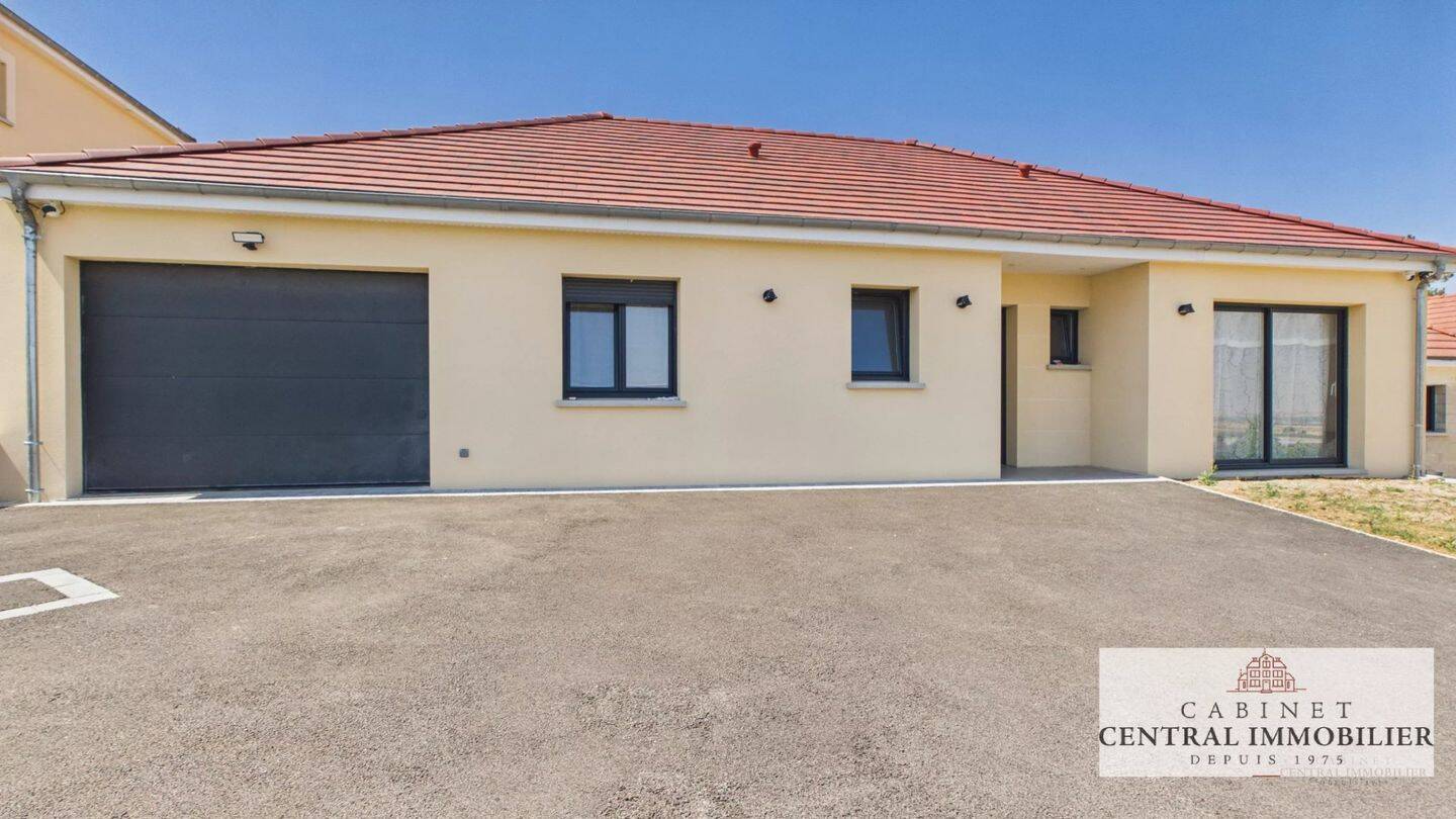 Maison 4 pièces 118 m² · à Macey · 118 m² · 299 000 €