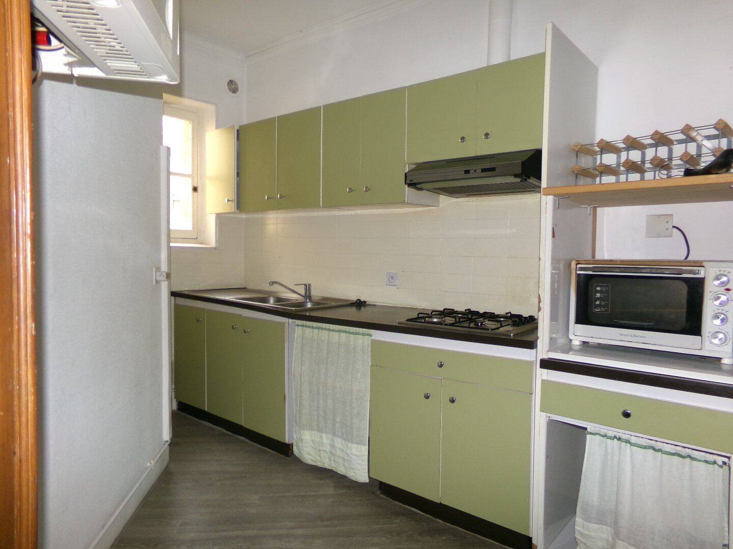 Appartement 3 pièces 97 m² · à Béziers · 97 m² · 710 €