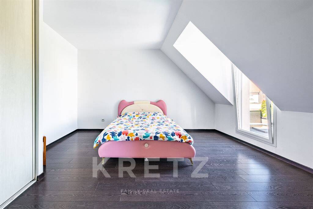 RARE SUR SECTEUR PRISE - CONTEMPORAINE FAMILIALE AVEC PISCINE - — 20