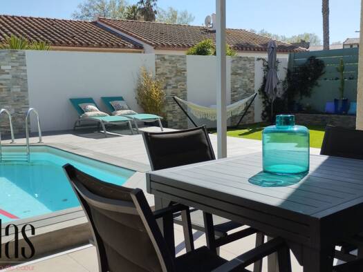 Villa à vendre 269 000 € 5 pièces 3 chambres 89 m² 251 m² de terrain Saint-Estève 66240