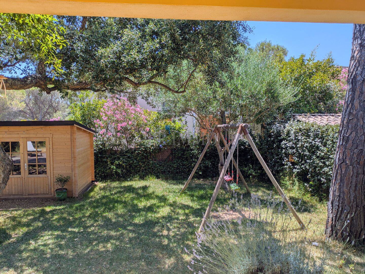 Maison 4 pièces 90 m² · à Saint-Raphaël · 89,7 m² · 2 080 €