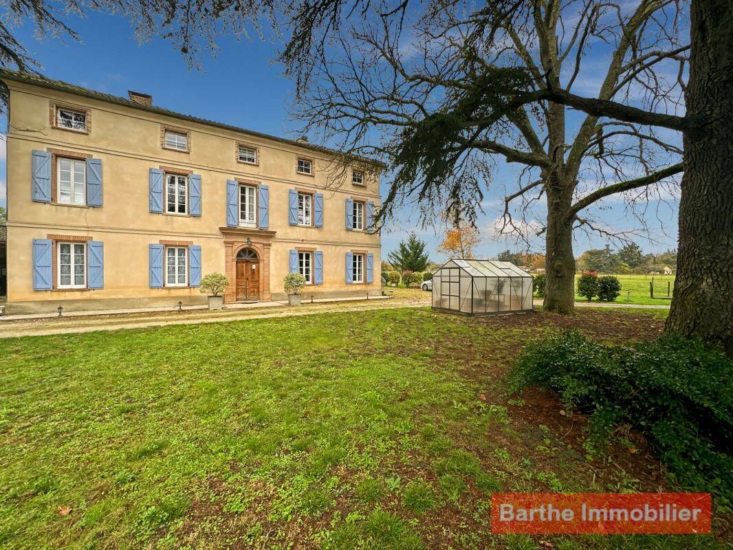Maison 8 pièces 460 m² · à Lisle-sur-Tarn · 460 m² · 800 000 €
