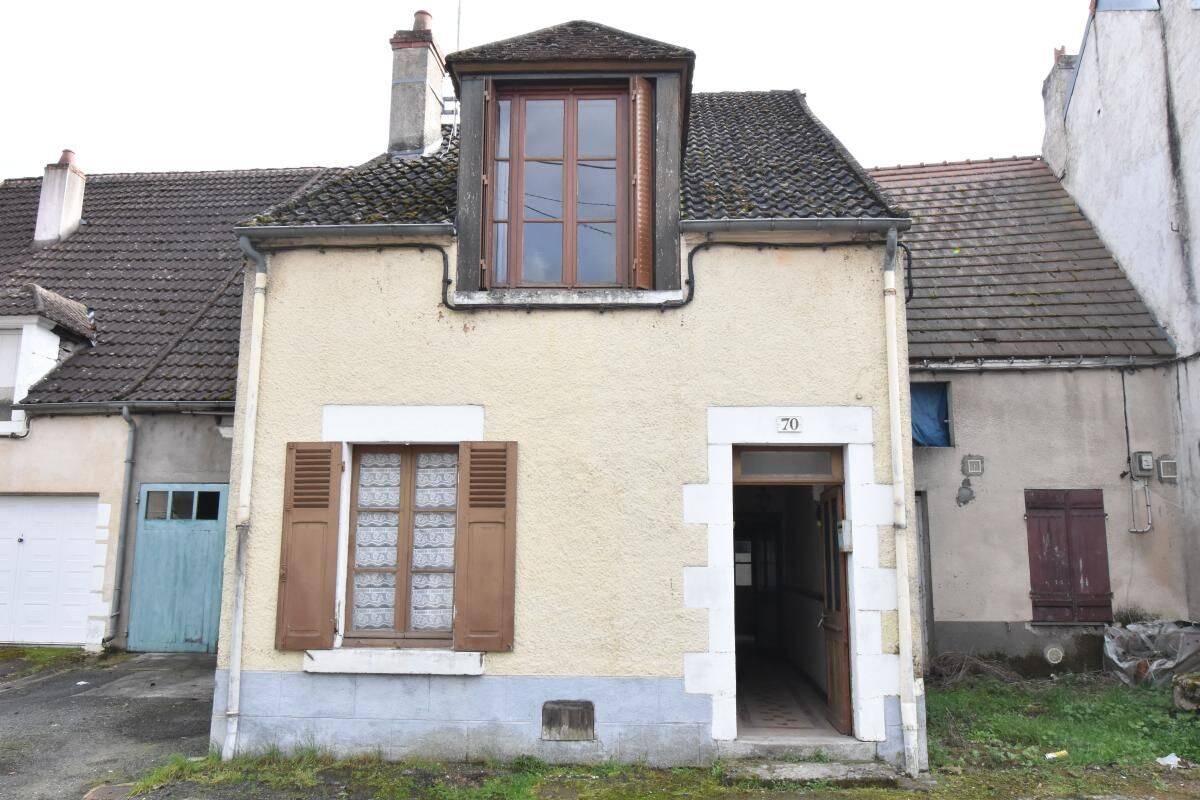 Maison 2 pièces 59 m² · à Cosne-Cours-sur-Loire · 59 m² · 35 000 €
