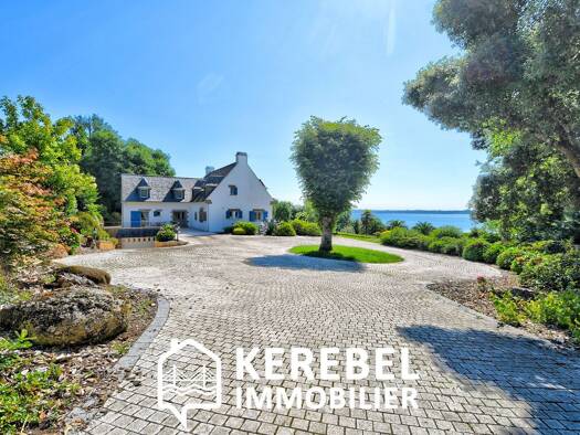 Maison à vendre 998 800 € 9 pièces 6 chambres 255 m² 8 000 m² de terrain Plougastel-Daoulas 29470