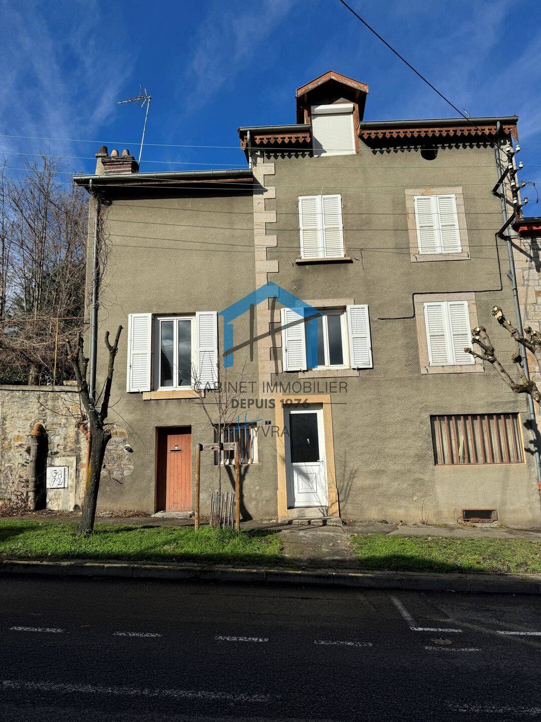 Maison 7 pièces 190 m² · à Saint-Chamond · 190 m² · 259 000 €