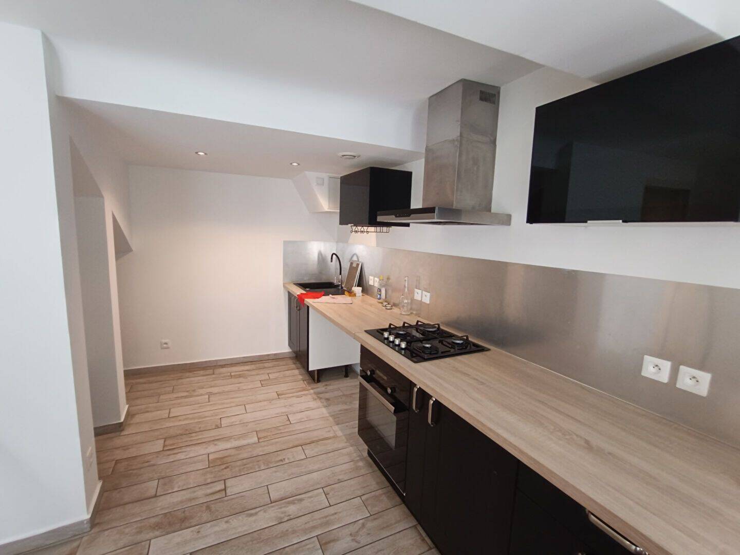 Maison 2 pièces 47 m² · à Flassans-sur-Issole · 47 m² · 598 €